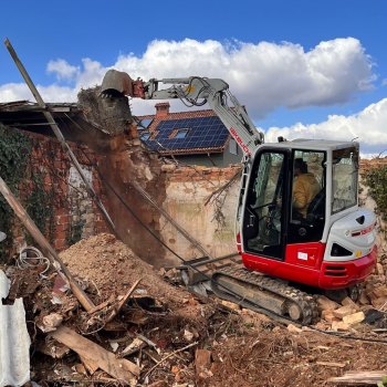 Demolice, bourací práce, odvoz suti - foto č. 6