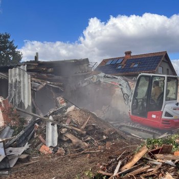 Demolice, bourací práce, odvoz suti - foto č. 7