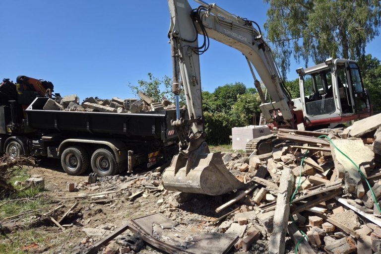 Demolice objektu a odvoz suti - foto č. 5