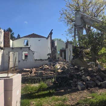 Demolice objektu a odvoz suti - foto č. 1